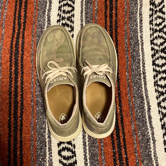 Womens Ariat shoes - Picture 2 of 5